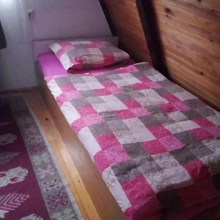 Planinska Kuca Dusan *