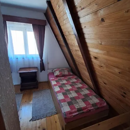 Vakantiehuis Planinska Kuca Dusan *